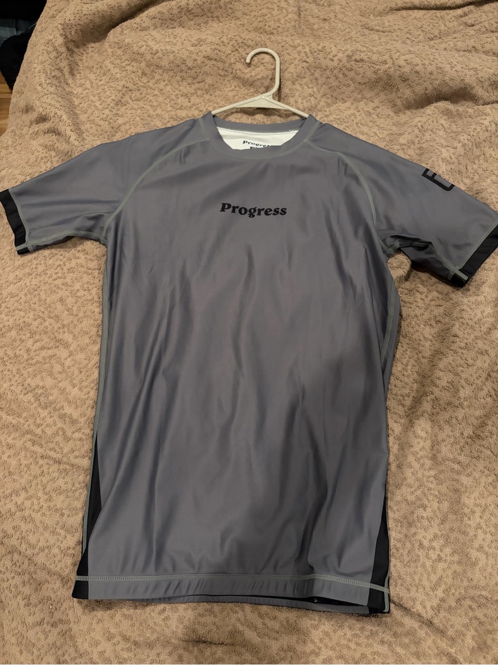 Progress Men’s Short Sleeve BJJ Rashguard— Gray